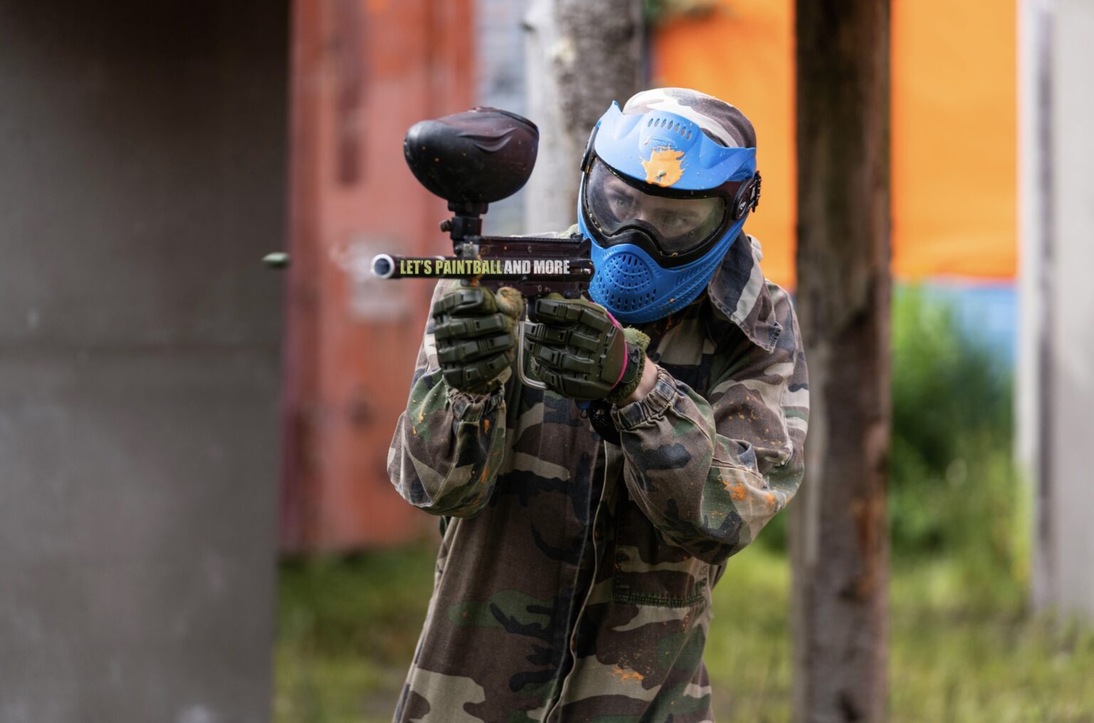 Indoor & Outdoor paintball Let's Paintball